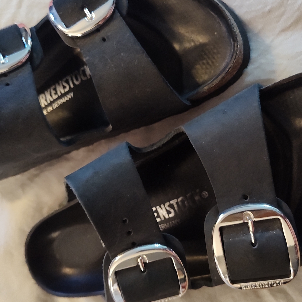 Birkenstock womens Arizona big buckle Black